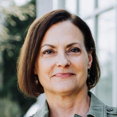 Suzy Rollins